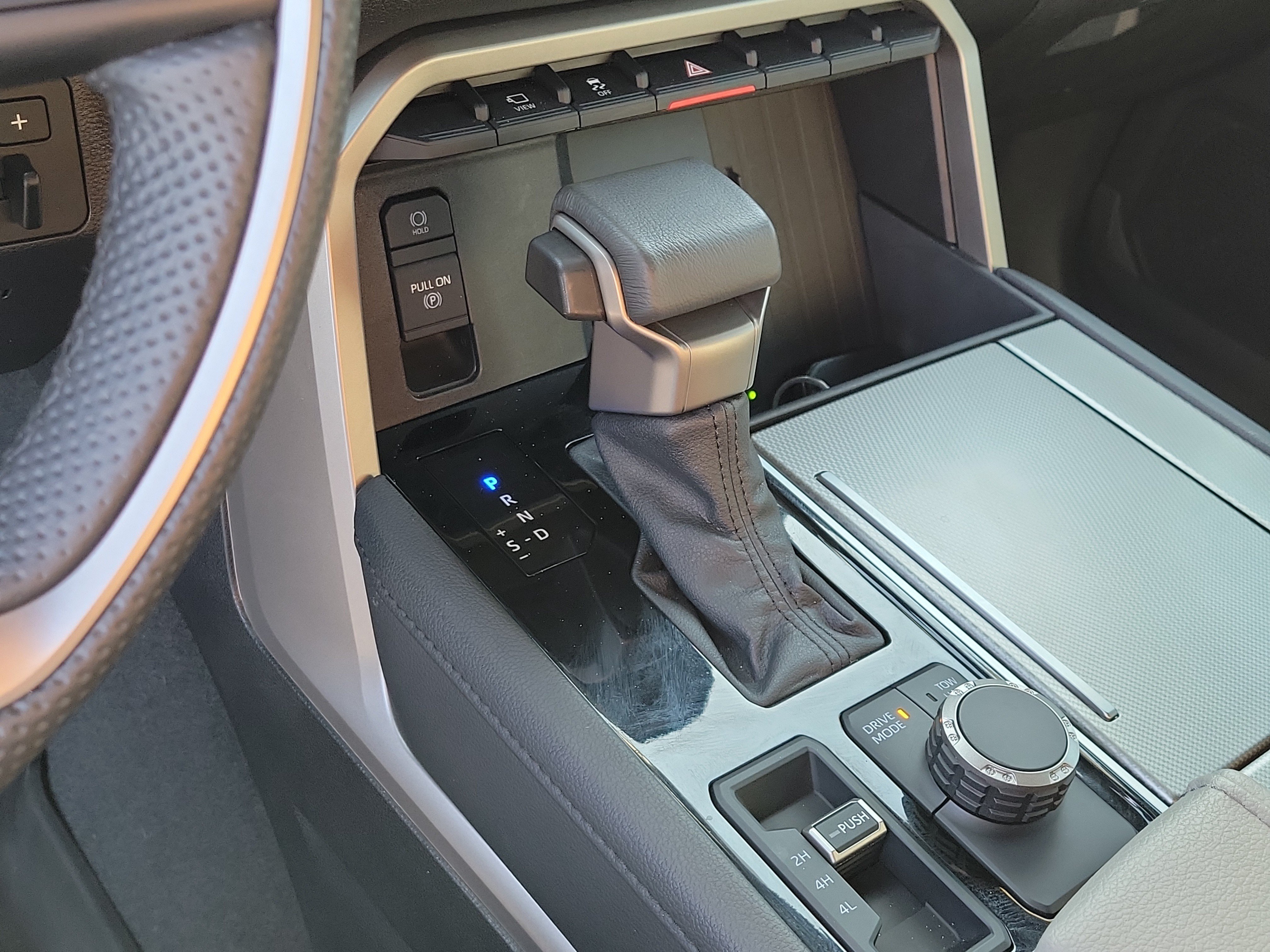 Used 2025 Pearl Toyota Limited image 26