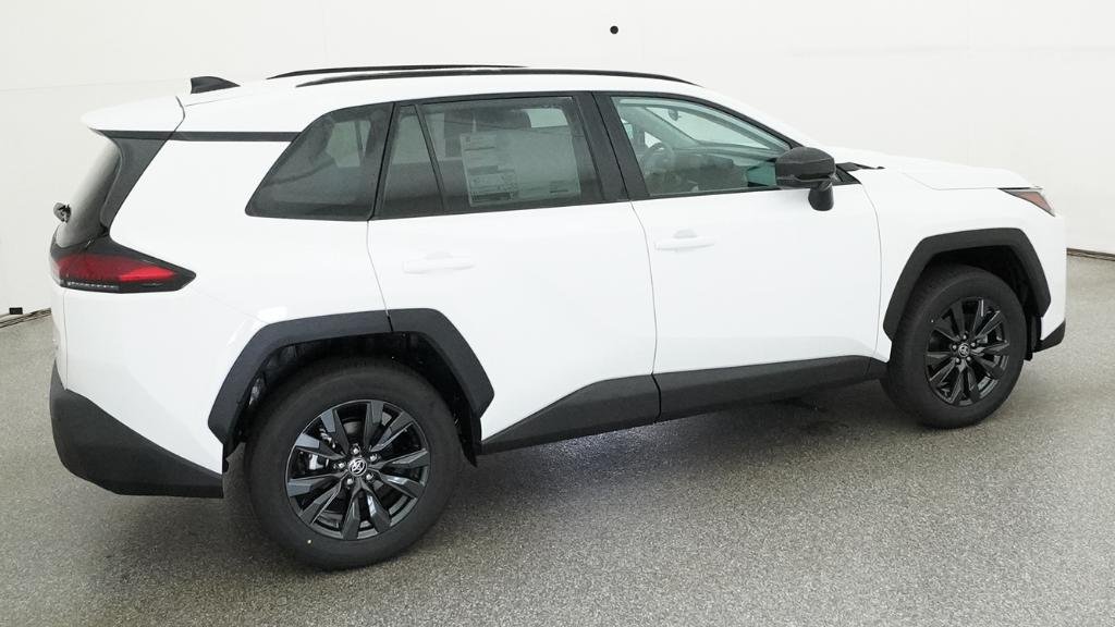New 2026 Ice Cap Toyota XLE Premium image 12