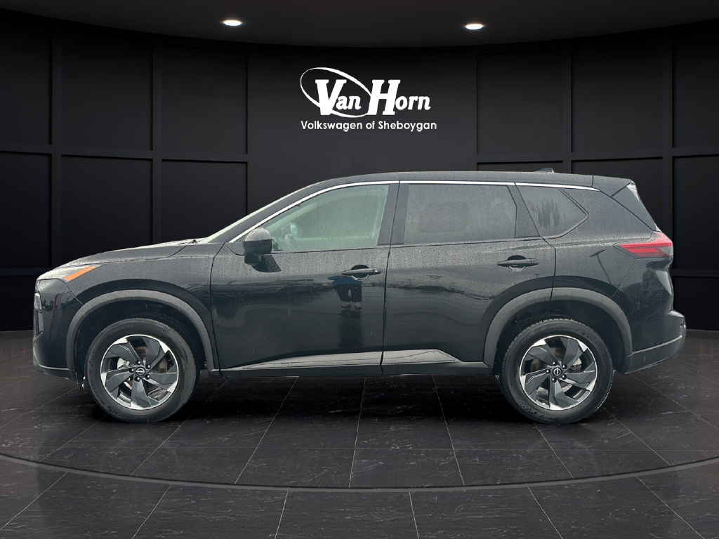 Used 2025 Super Black Nissan SV image 4