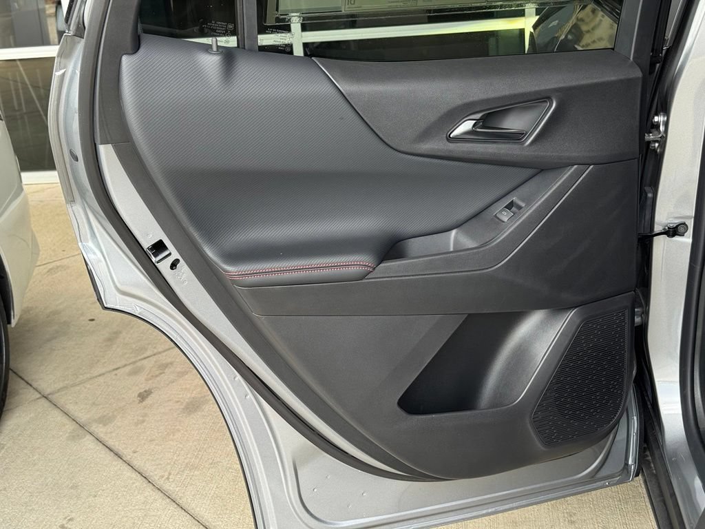 2027 Chevrolet Equinox RS - Photo 20