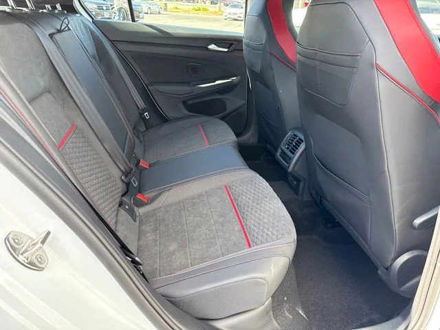 New 2026 Opal White Pearl Volkswagen 2.0T SE image 19