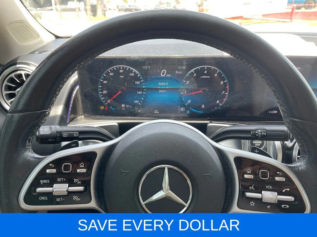Used 2020  Mercedes-Benz GLB 250 image 8