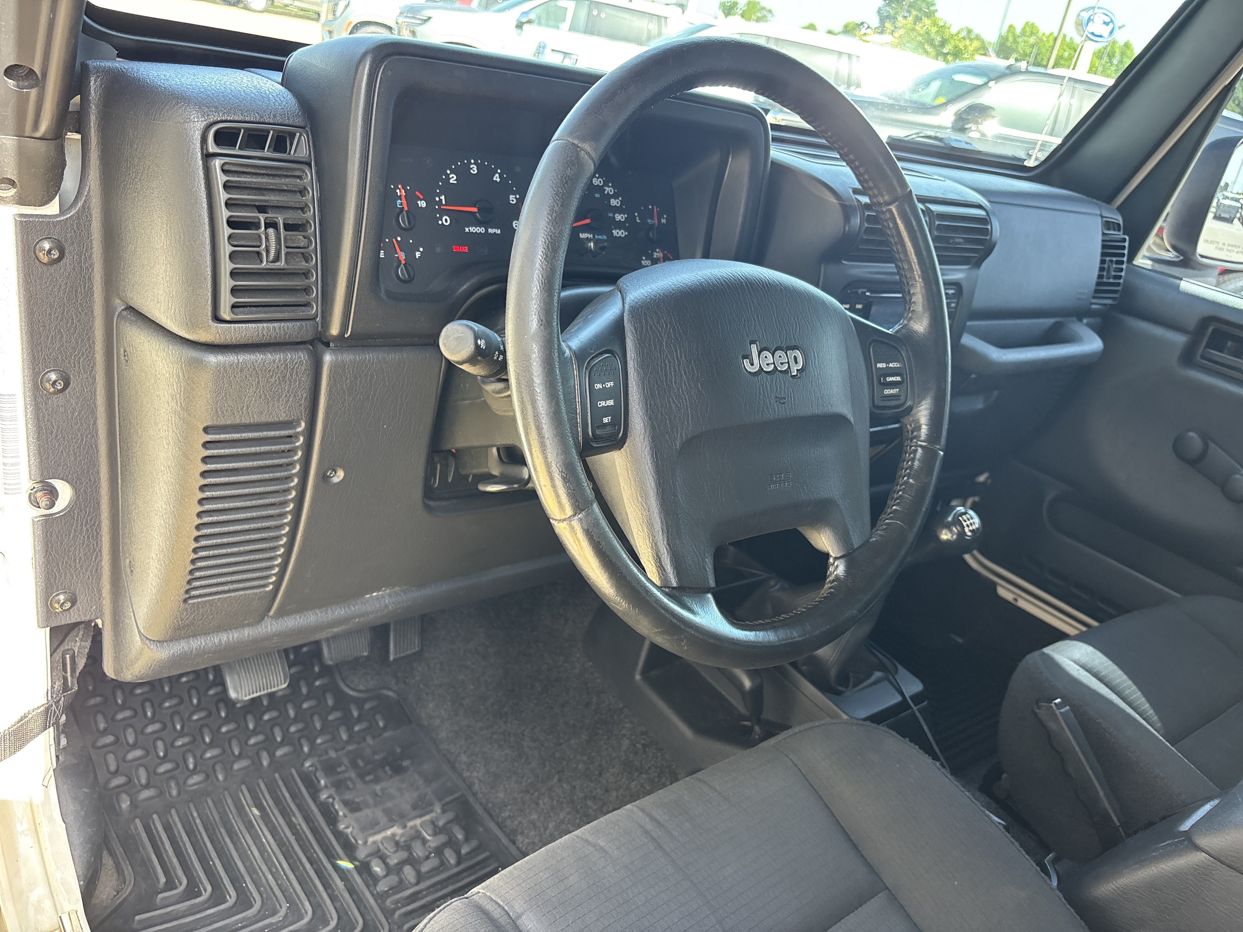 Used 2006 White Jeep Rubicon image 16