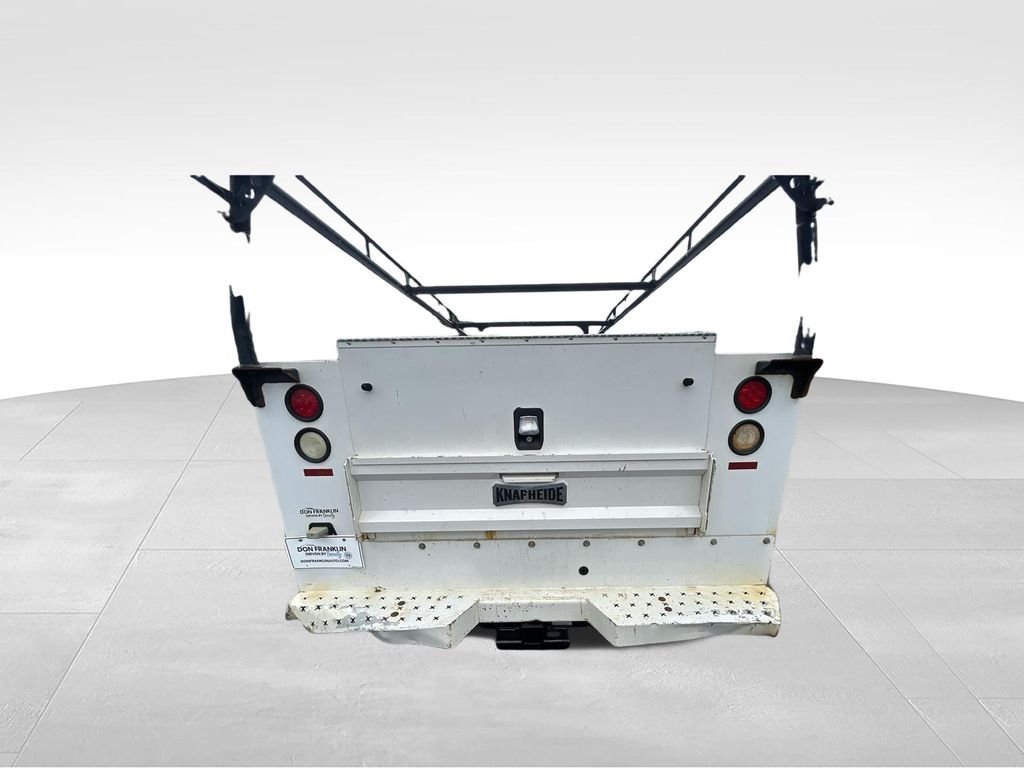 Used 2016 White Chevrolet Work Truck image 23