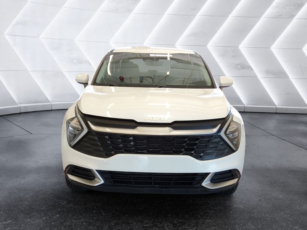 Used 2023 White Kia LX image 2