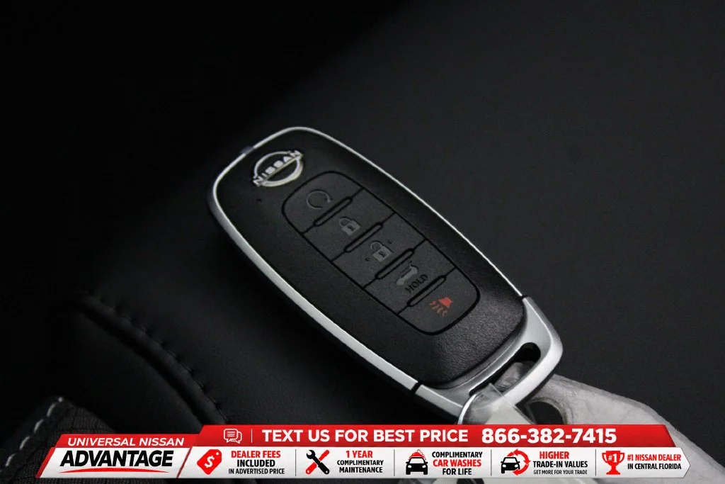 New 2026 Everest White Pearl TriCoat Nissan SL image 28