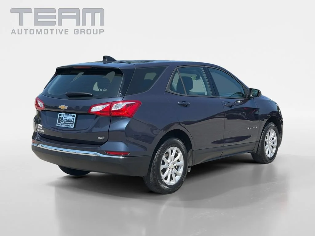 Used 2018 STORM BLUE METALLIC Chevrolet LS image 5