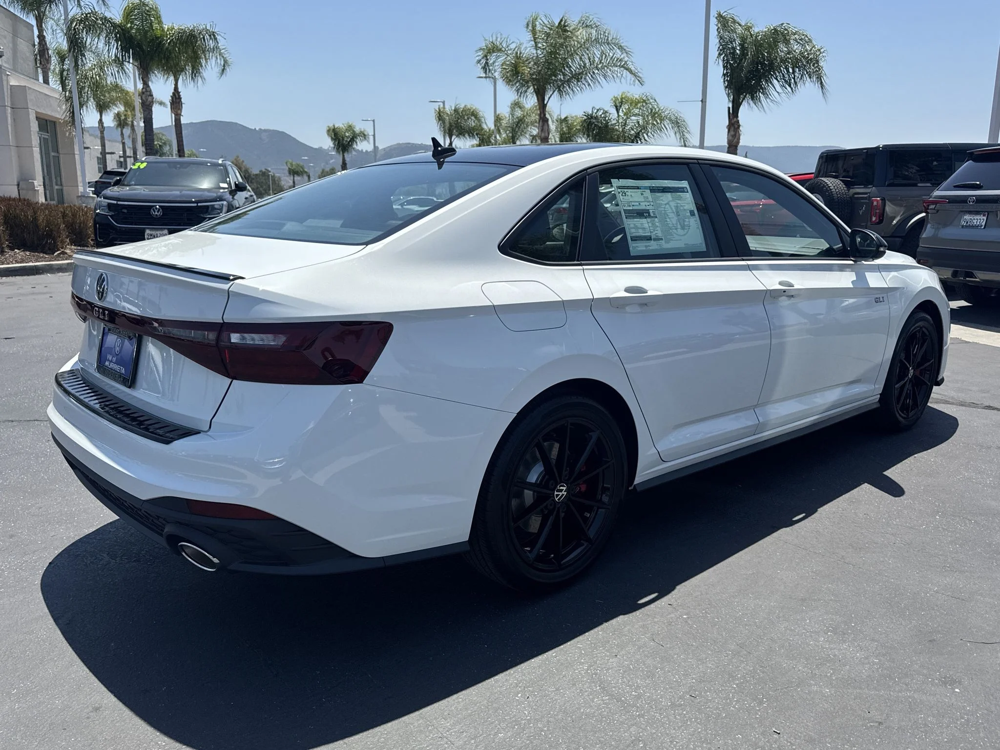 New 2026 Pure White w/Deep Black Roof Volkswagen Autobahn image 8