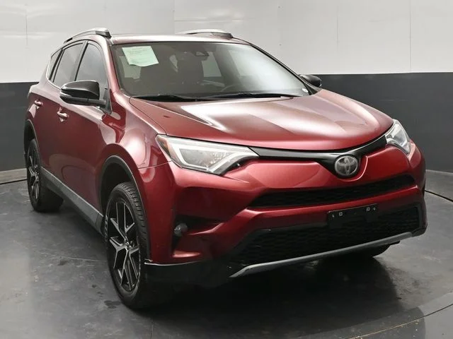 Used 2018 Toyota RAV4 SE with VIN 2T3JFREV4JW751594 for sale in Roswell, NM