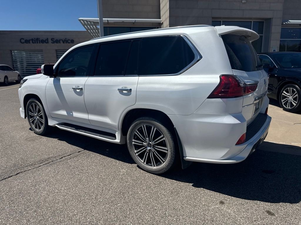 Used 2020 White Lexus 570 image 5