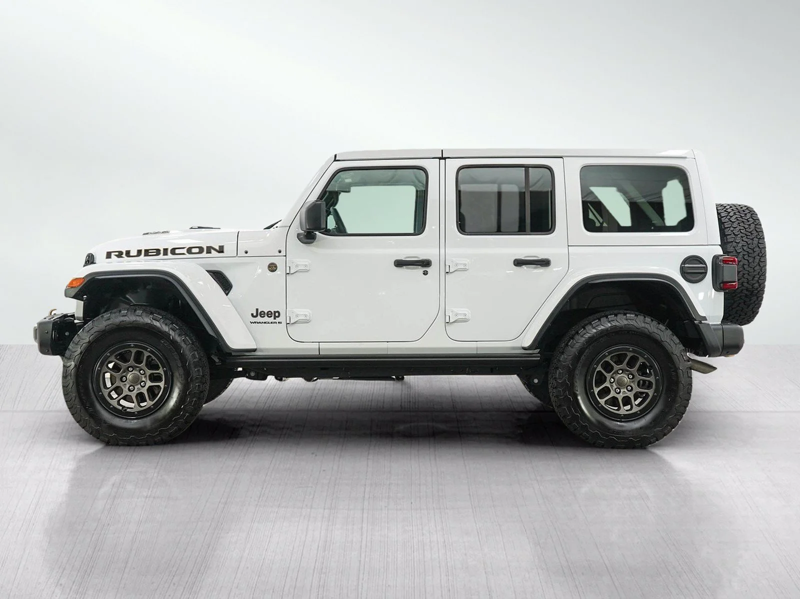 Used 2023 Bright White Clearcoat Jeep Rubicon 392 image 2