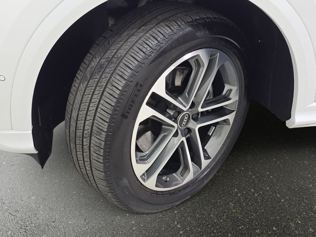 Used 2025 White Audi 2.0T Premium image 36