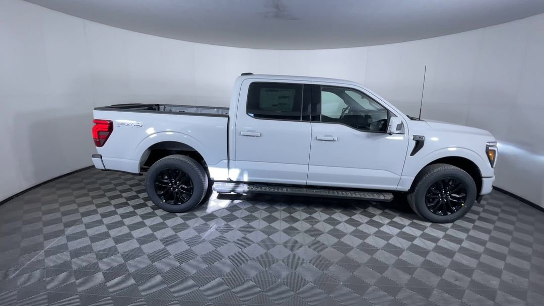 New 2026 Avalanche Ford Lariat image 9