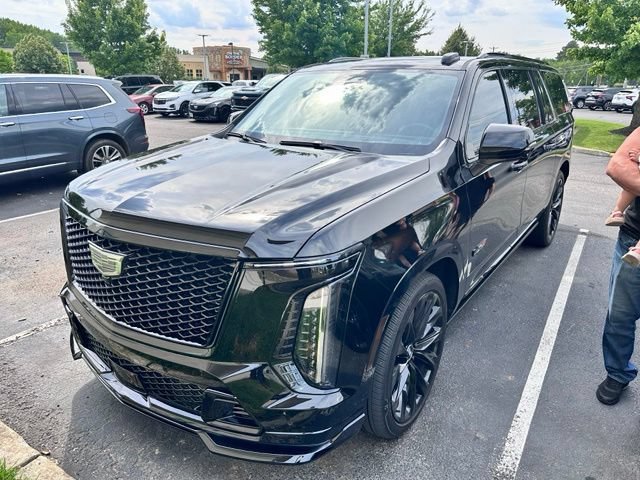 2026 Cadillac Escalade ESV V-Series's photo