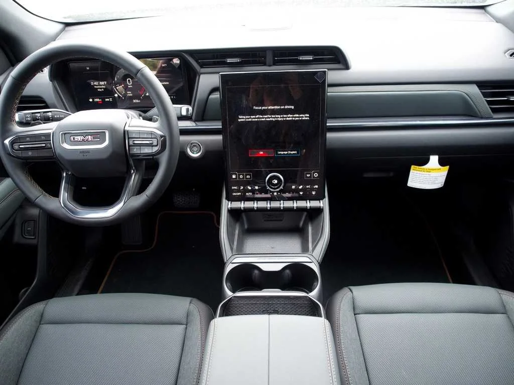 2026 GMC Terrain AT4 - Photo 18