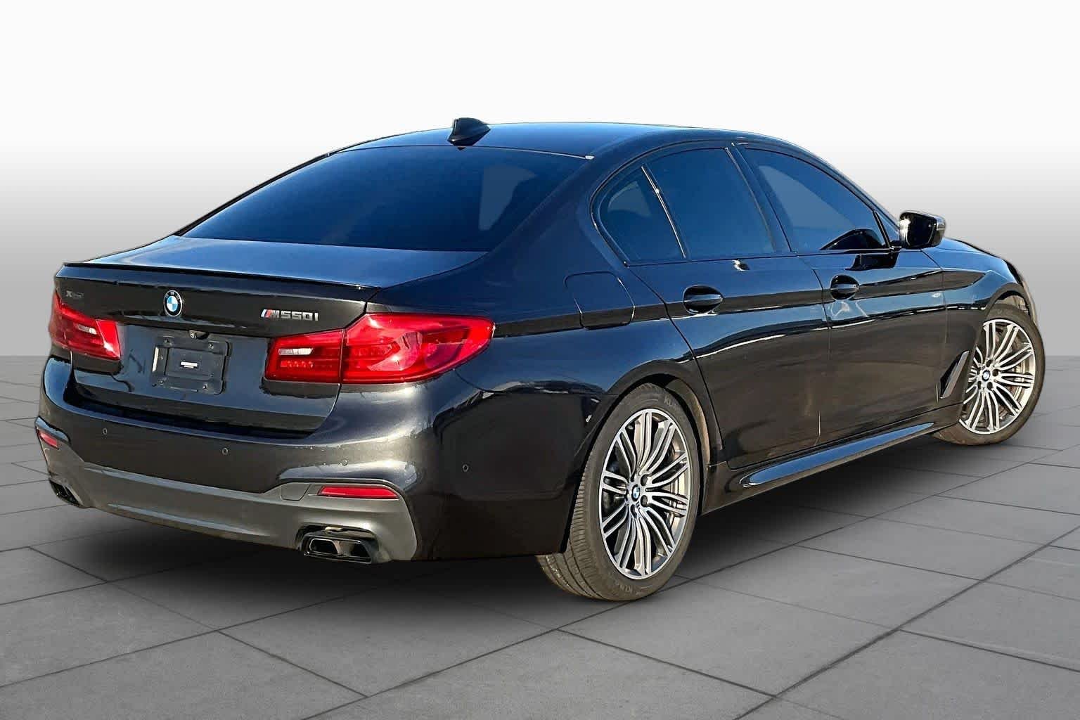 Used 2020 Dark Graphite Metallic BMW M550i xDrive image 13
