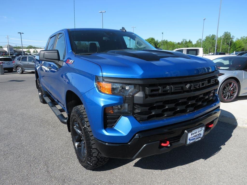 Used 2022 Glacier Blue Metallic Chevrolet Custom Trail Boss image 3