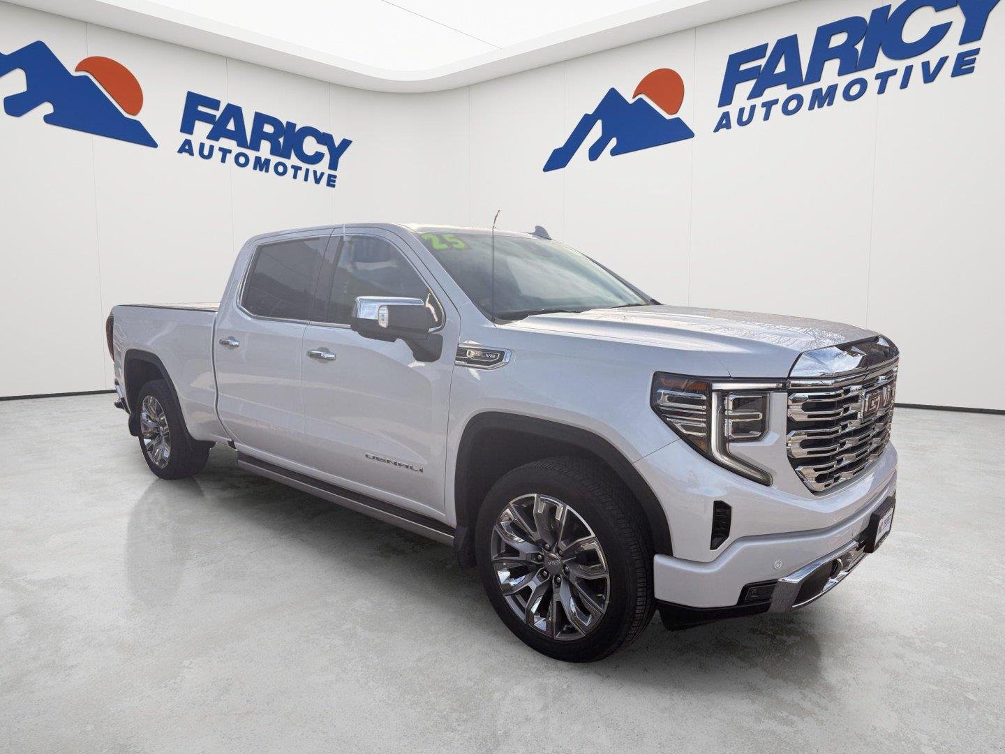 Certified Used 2025 White Frost Tri-Coat GMC Denali image 8