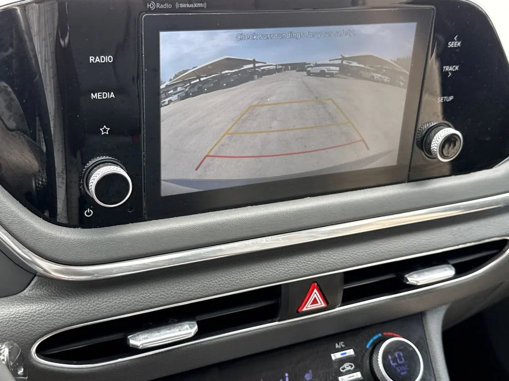 Used 2021 Gray Hyundai SEL image 24