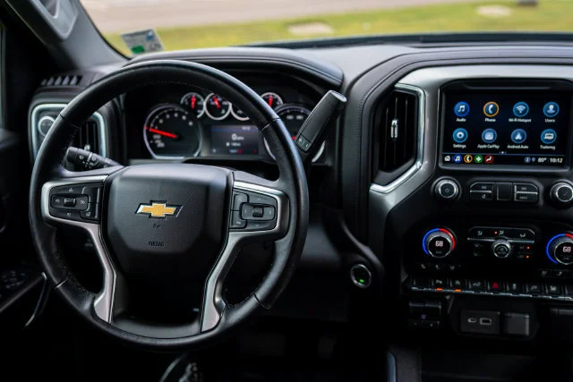 Used 2021 Northsky Blue Metallic Chevrolet LTZ image 6