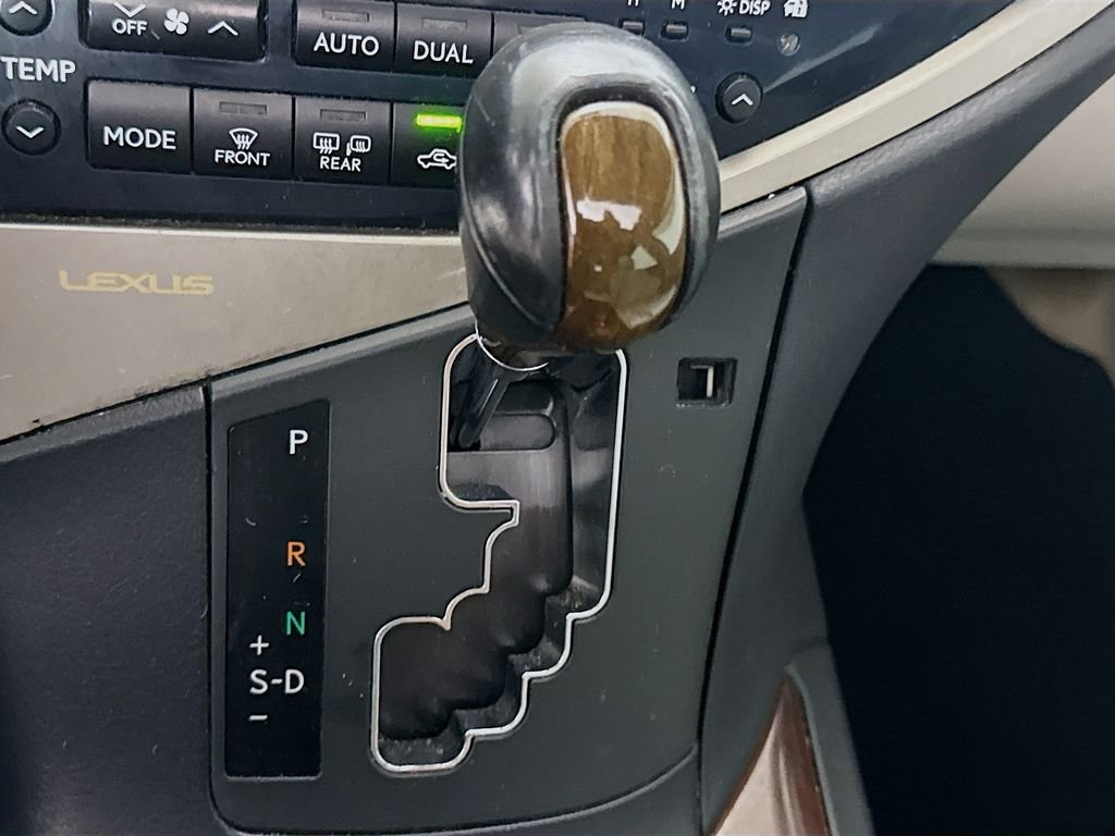 Used 2010 Smoky Granite Mica Lexus Base image 17
