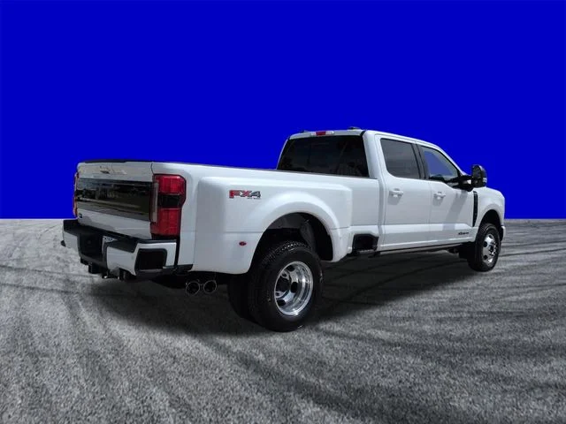 New 2026 Star White Metallic Tri-Coat Ford F-350® Platinum® image 4