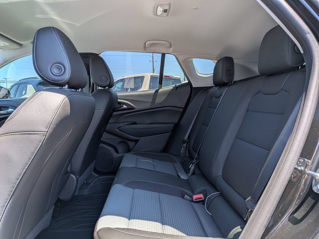 2026 Chevrolet Trax LT - Photo 24