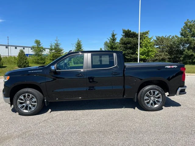 Used 2026 Black Chevrolet LT image 8