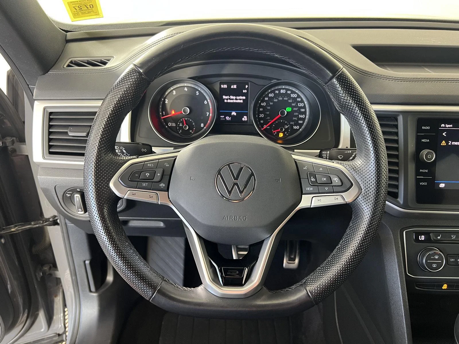 Used 2021 Gy Volkswagen 3.6L V6 SE w/Technology R-Line image 8