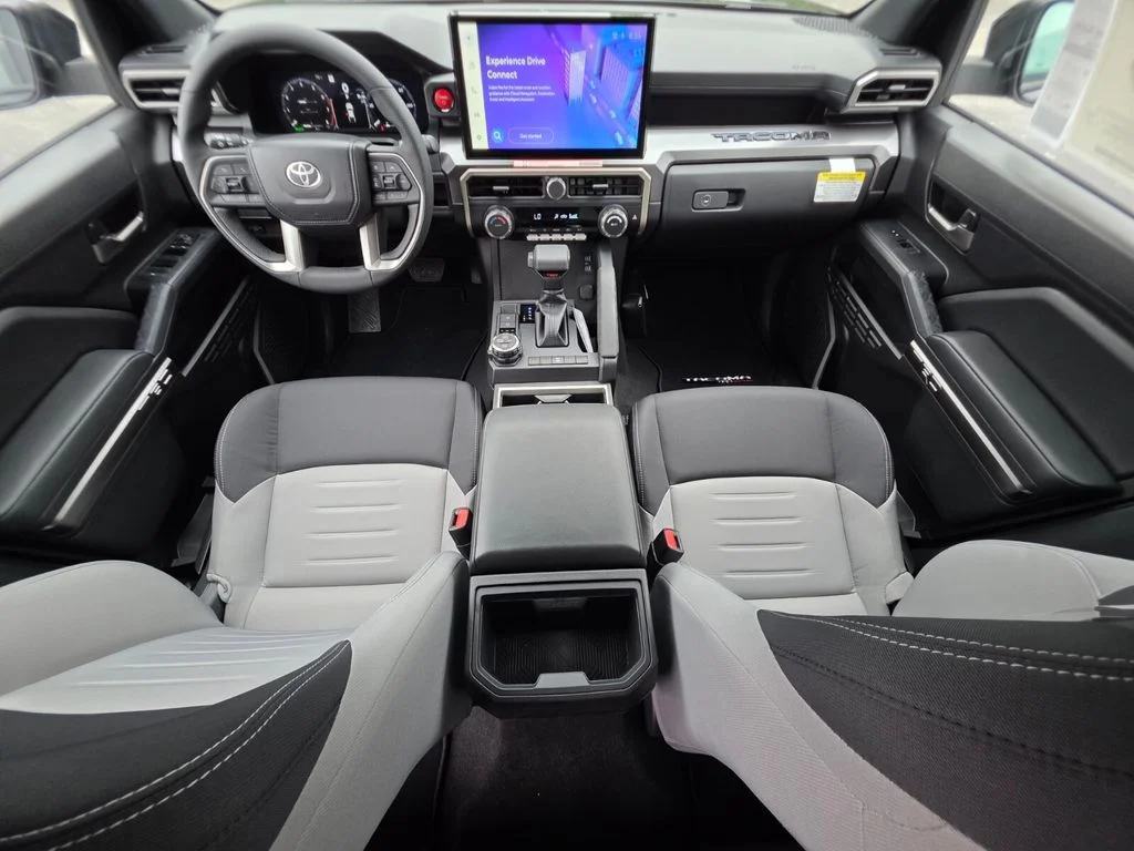 2026 Toyota Tacoma TRD Off Road - Photo 4