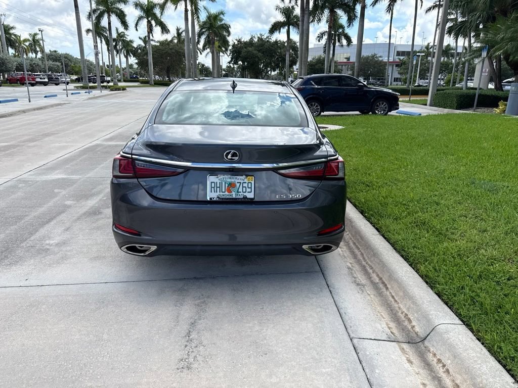 Used 2024 Gray Lexus ES 350 image 7