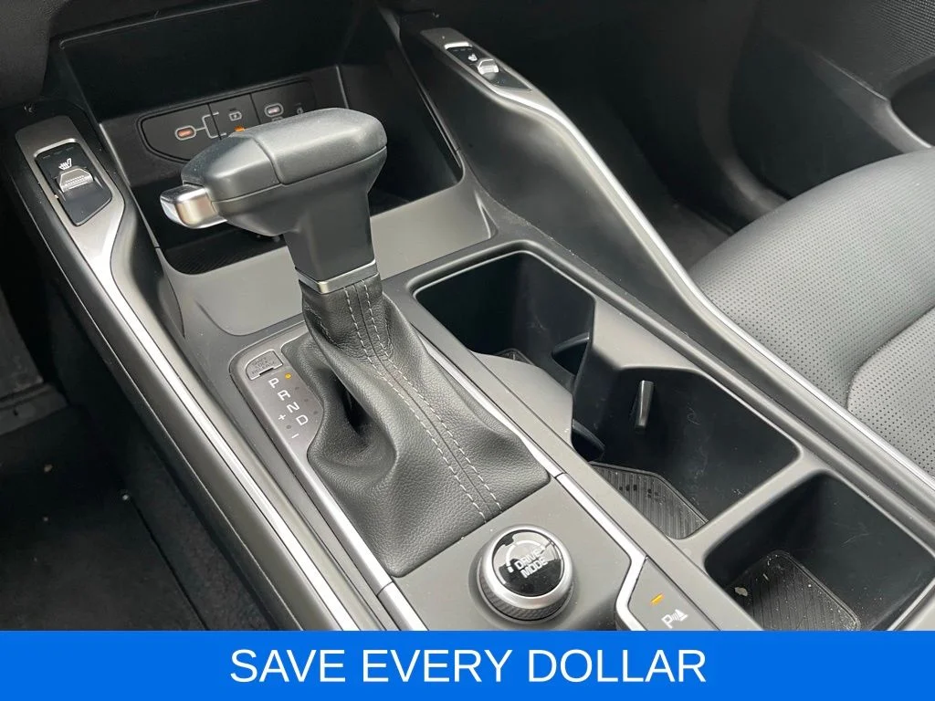 Used 2024 White Kia EX image 13