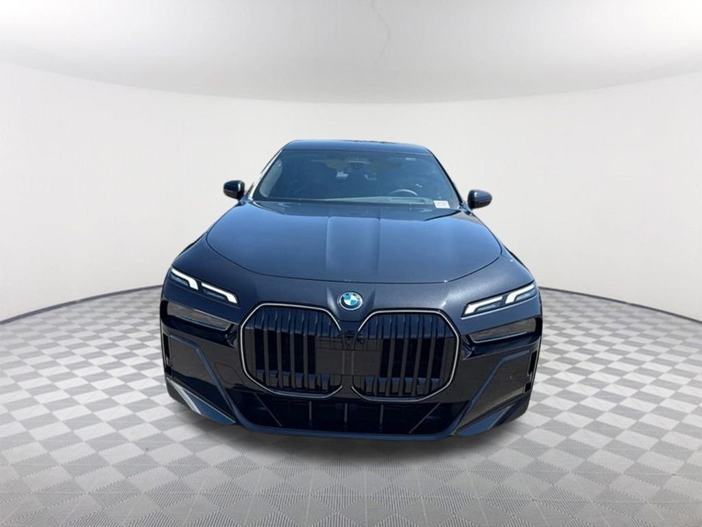 New 2026 Black BMW 750e xDrive image 3