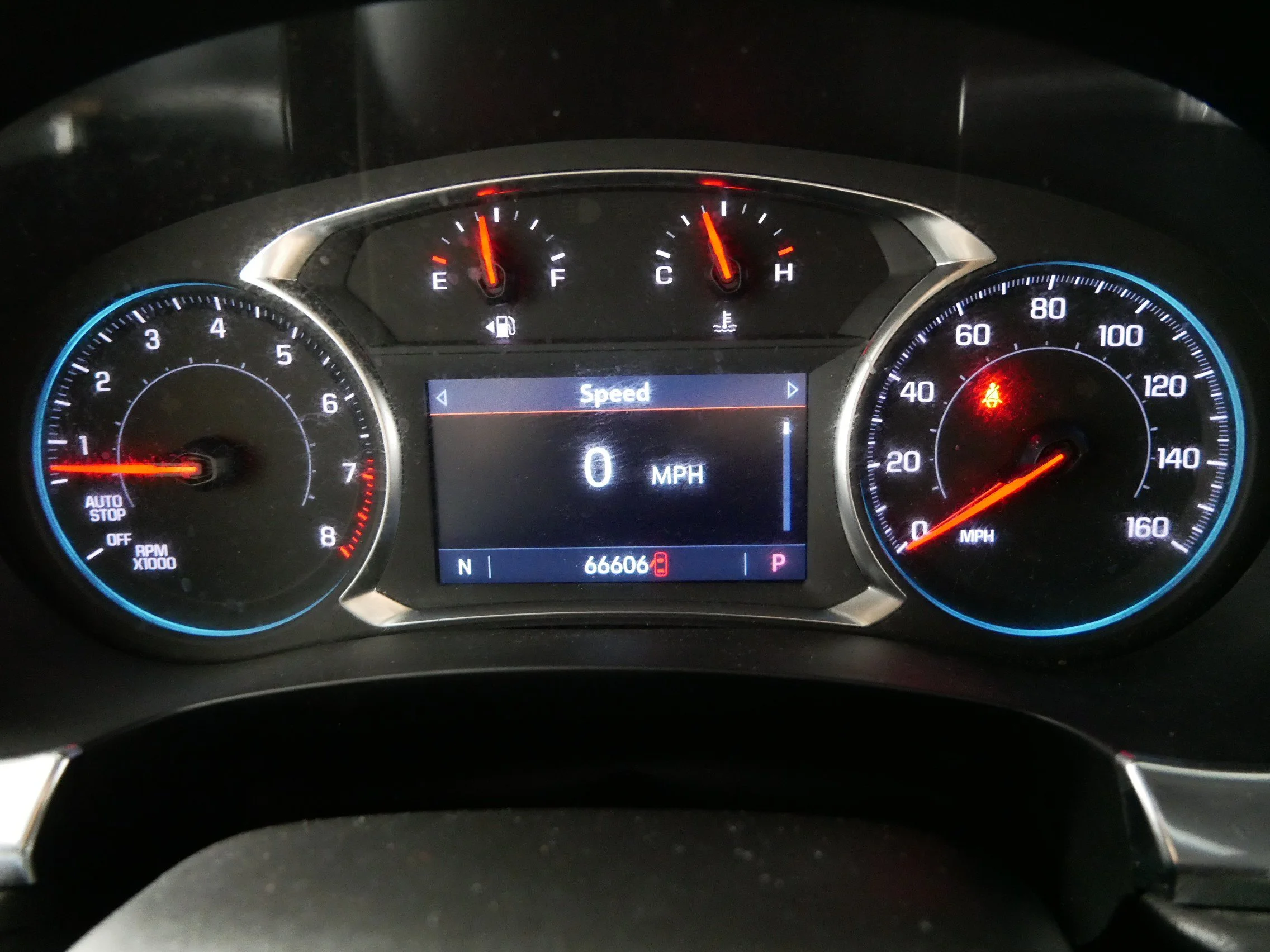 Used 2023 Sterling Gray Metallic Chevrolet LT Leather image 21