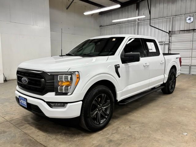 Used 2023 White Ford XLT image 3