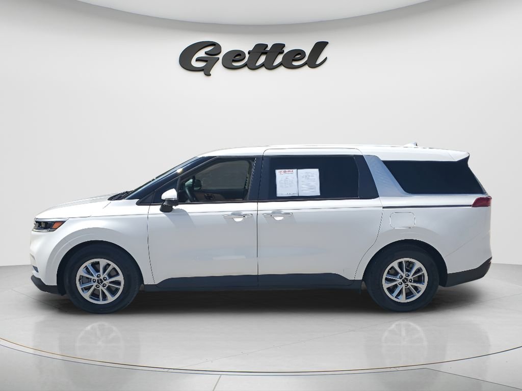 Used 2024 White Kia LX image 8