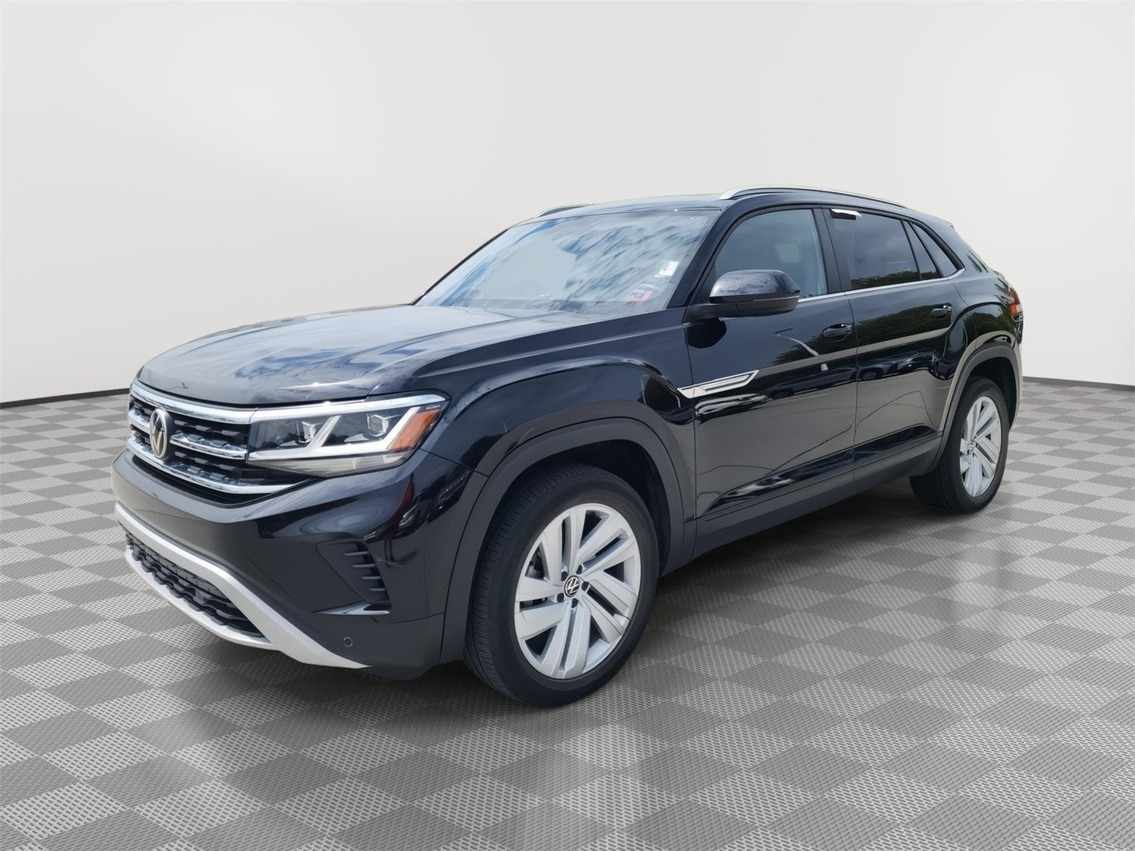 2021 Volkswagen Atlas Cross Sport 3.6L V6 SE w/Tech 4MOTION's photo