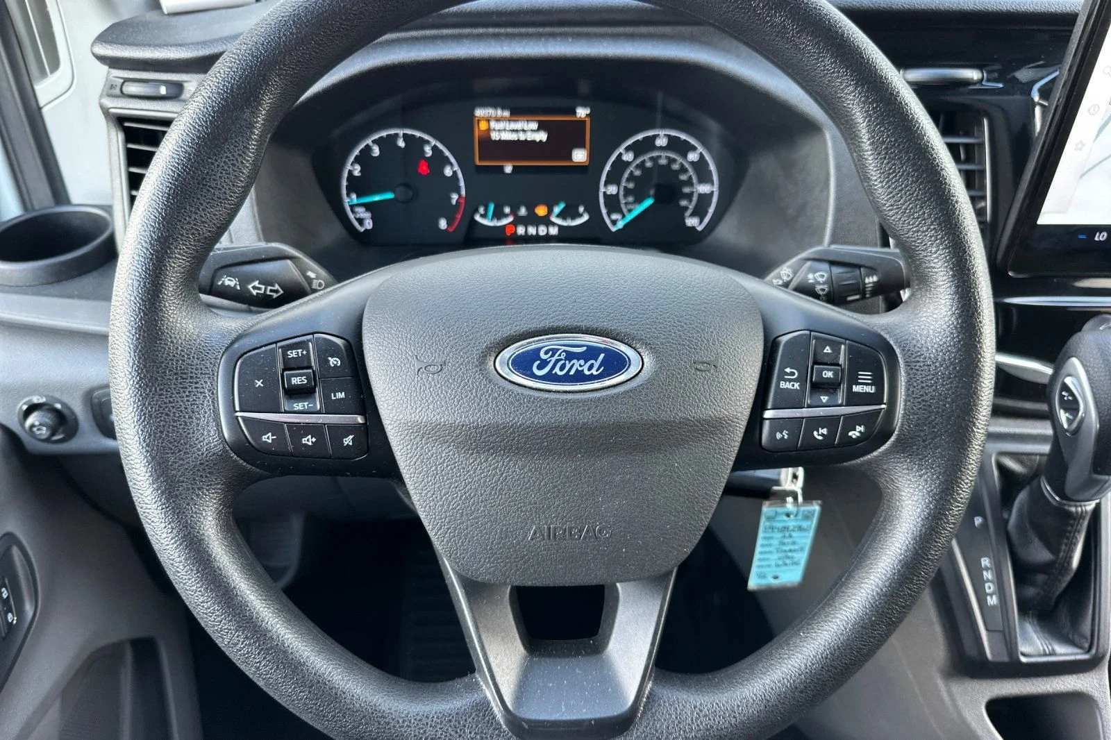 2023 Ford Transit Passenger Van XLT - Photo 25
