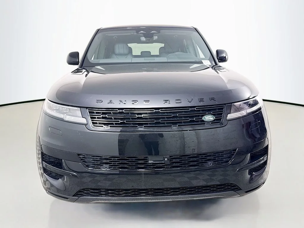 New 2026 Santorini Black Land Rover SE image 2