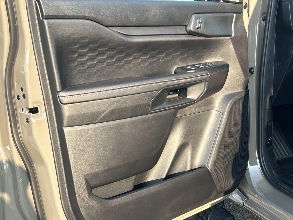 New 2026 Marsh Gray Ford XLT image 16