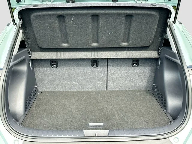Used 2025 Green Hyundai SEL image 24