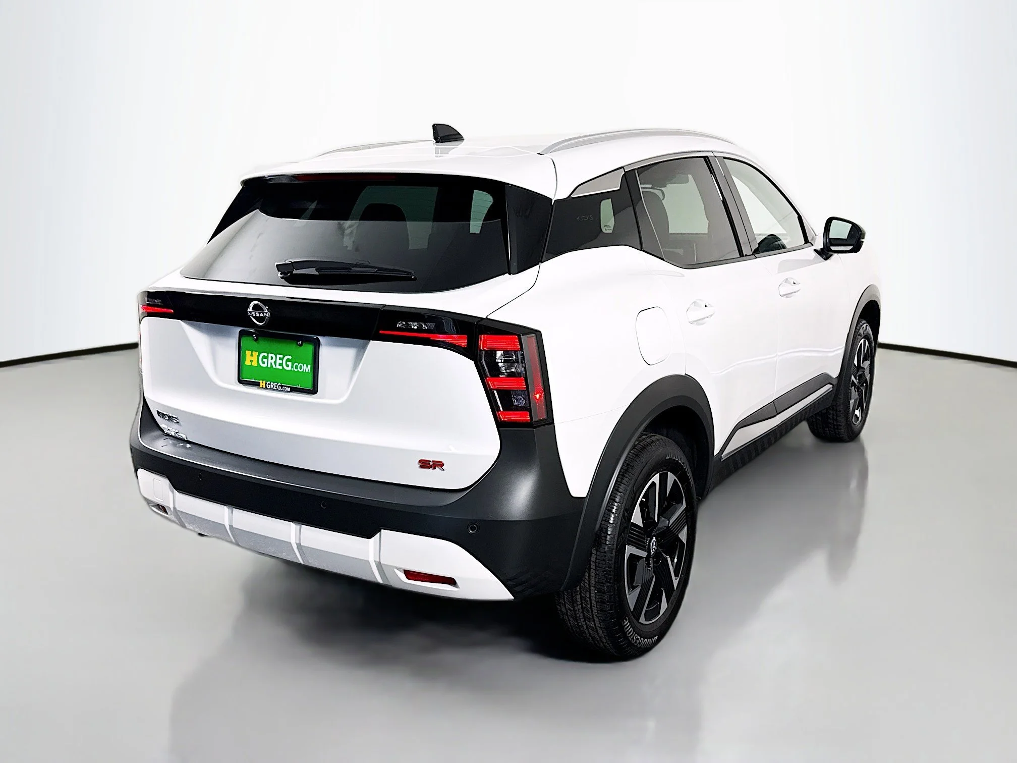 Used 2026 Aspen White Tricoat Nissan SR image 7