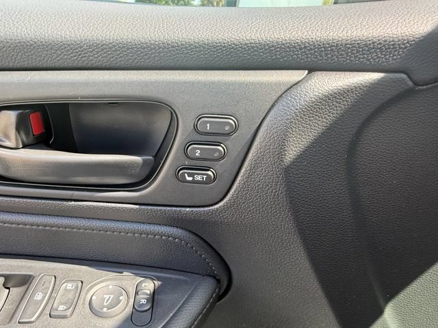 2025 Honda Odyssey EX-L - Photo 15