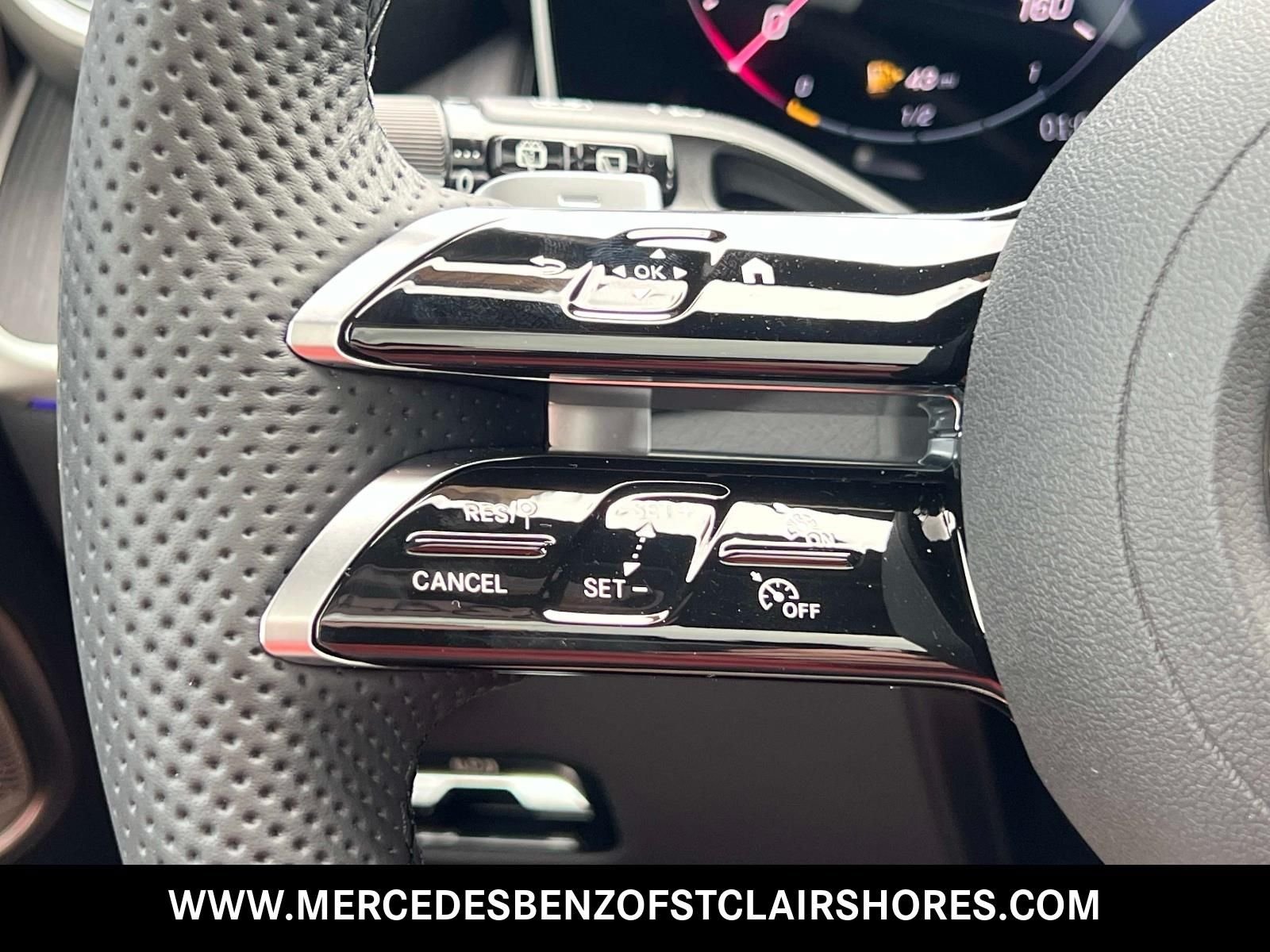New 2026 MANUFAKTUR exclusive graphite grey magno Mercedes-Benz GLC 300 image 29