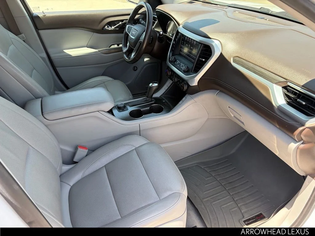 Used 2018 White GMC SLT-2 image 36