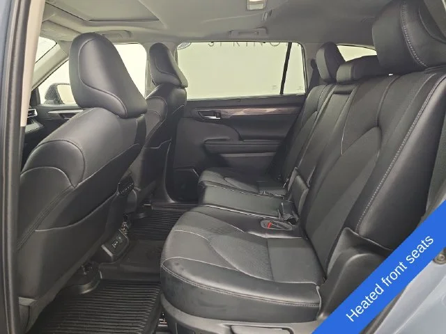 Used 2022 Moon Dust Toyota Limited image 19