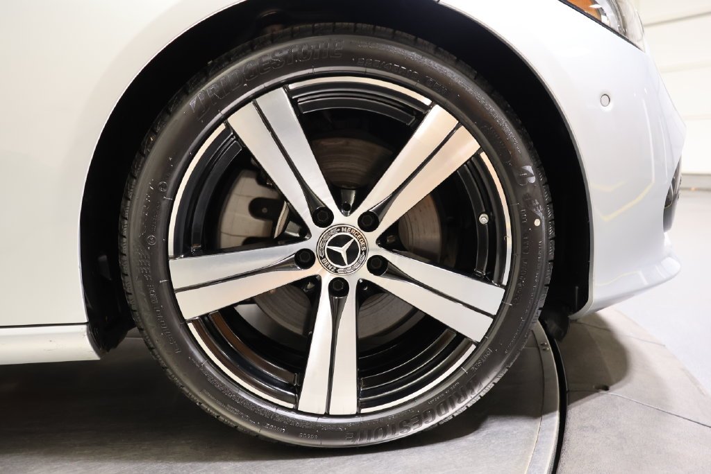 Certified Used 2024  Mercedes-Benz C 300 image 14