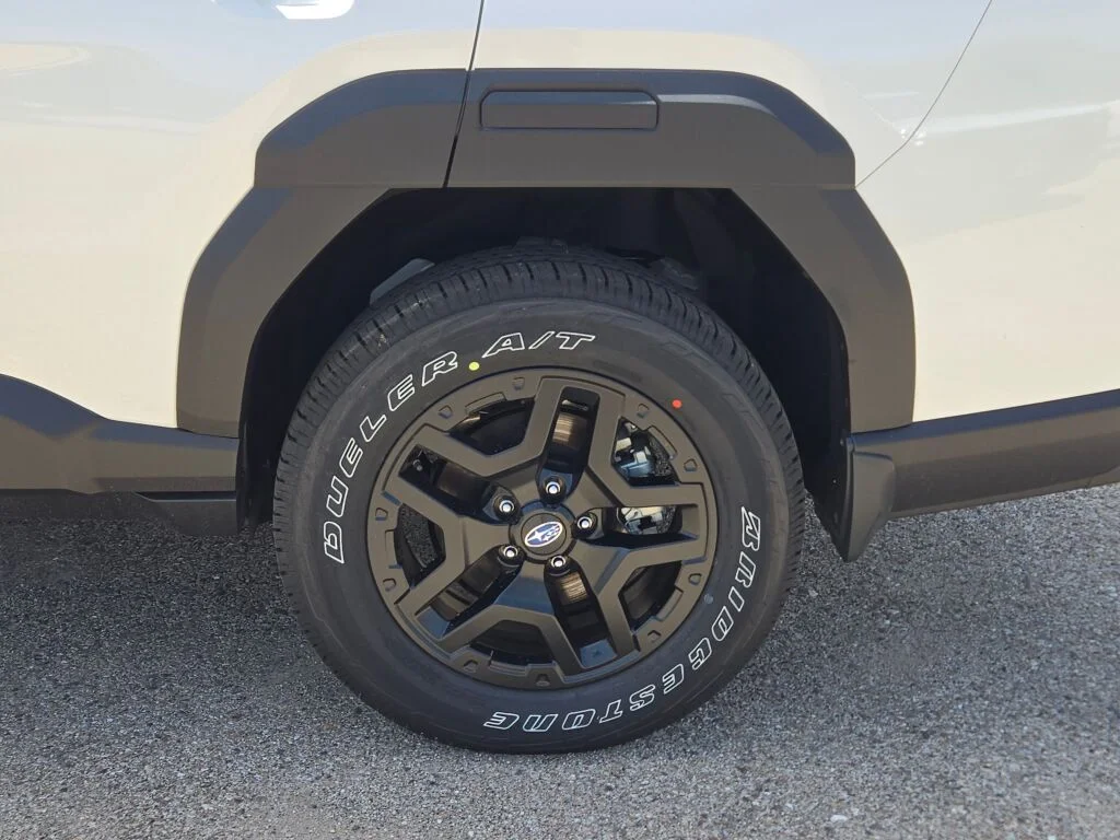 New 2026 CRYSTAL WHITE PEARL Subaru Wilderness image 16