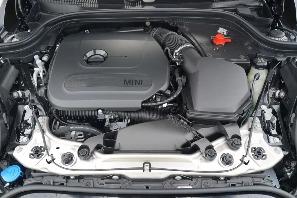 2026 MINI Hardtop 2 Door S - Photo 13