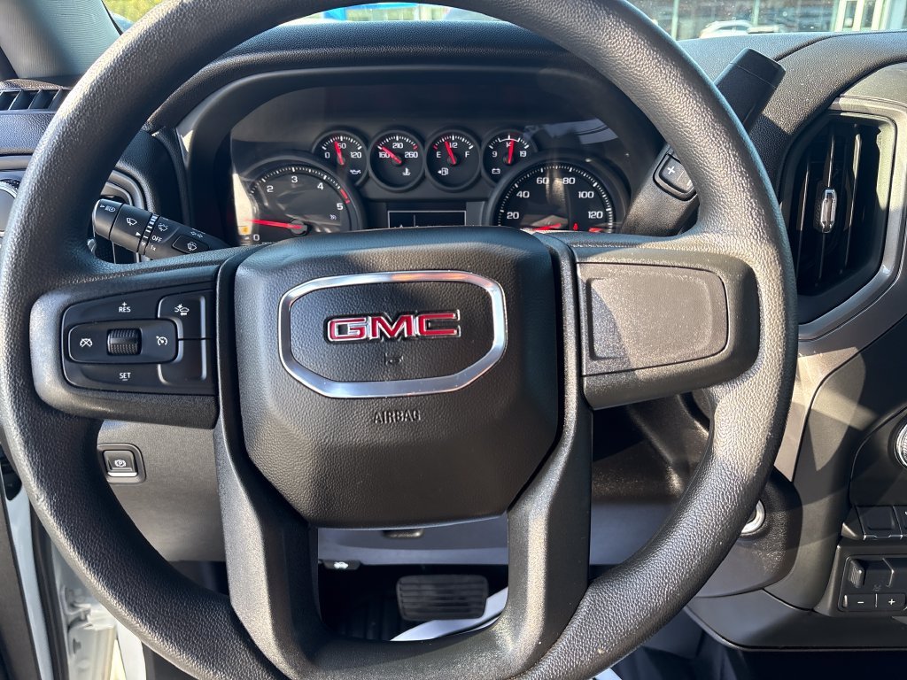 Used 2025 White GMC Pro image 17
